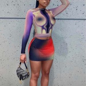 2 piece illusion set